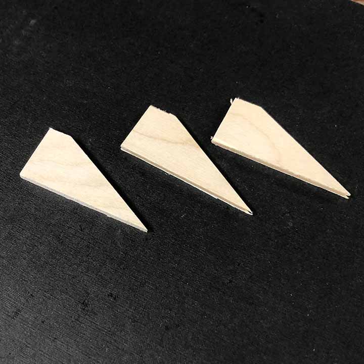 Šponovacie kliny k napínaniu maliarskeho plátna